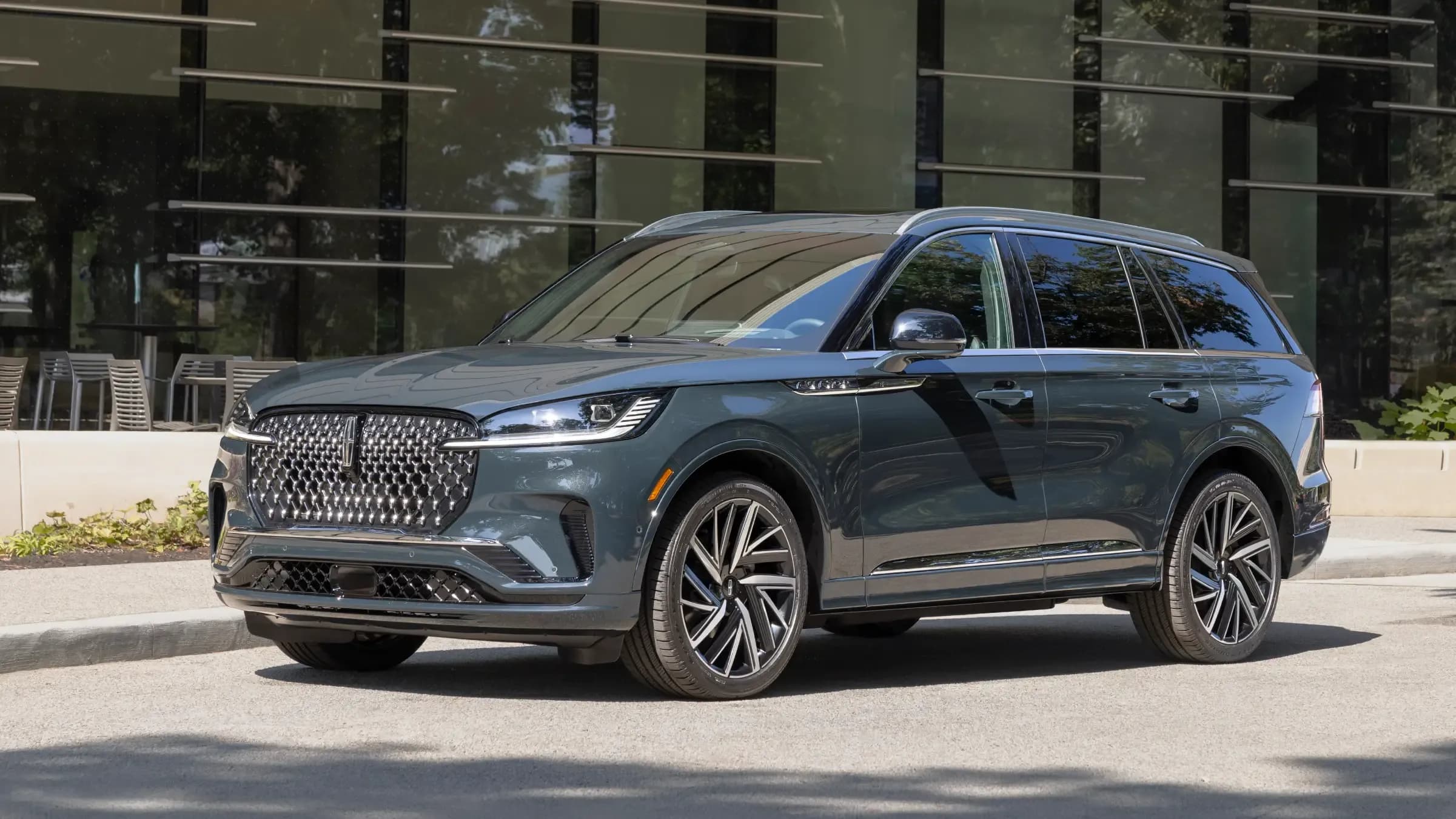 Lincoln Aviator Your Path Awaits